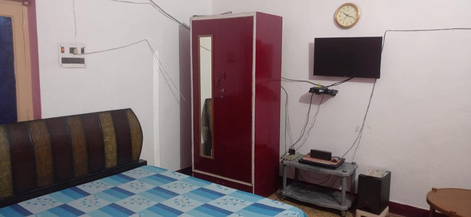 Homestay Comfort Villa Rāmpur Exterior photo