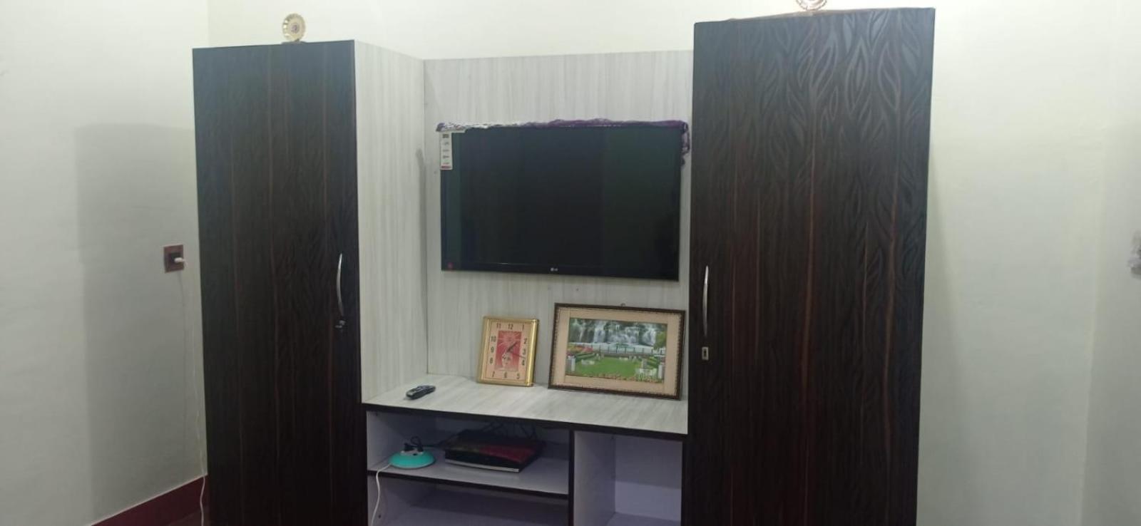 Homestay Comfort Villa Rāmpur Exterior photo